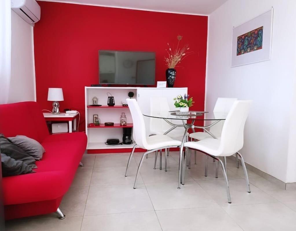 House Vlasta Примоштен Экстерьер фото